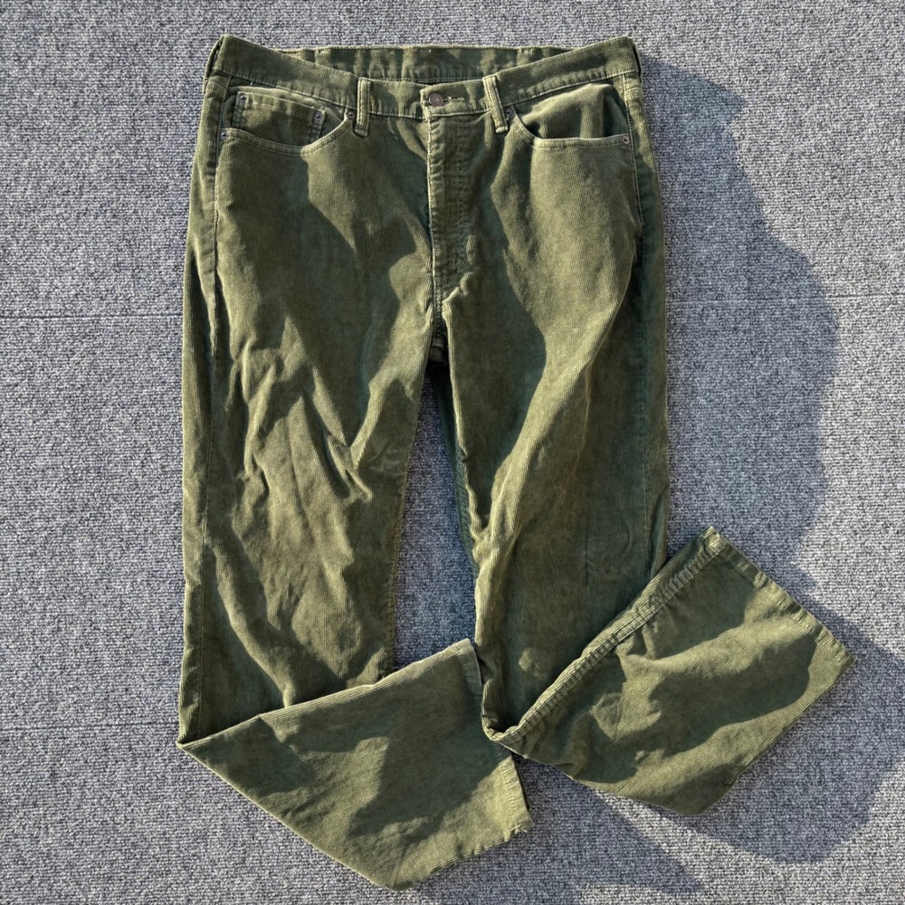 Levis 514 Straight Fit Corduroy Pants Mens 38x32 Olive Green Trousers 514-0750